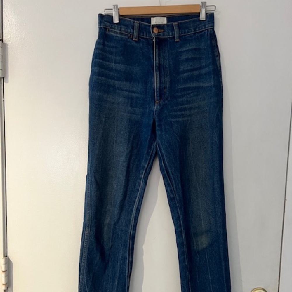 Doen High waisted jeans.